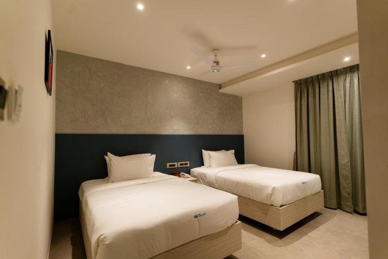 Hotel Ocean Blue فيساخاباتنام المظهر الخارجي الصورة